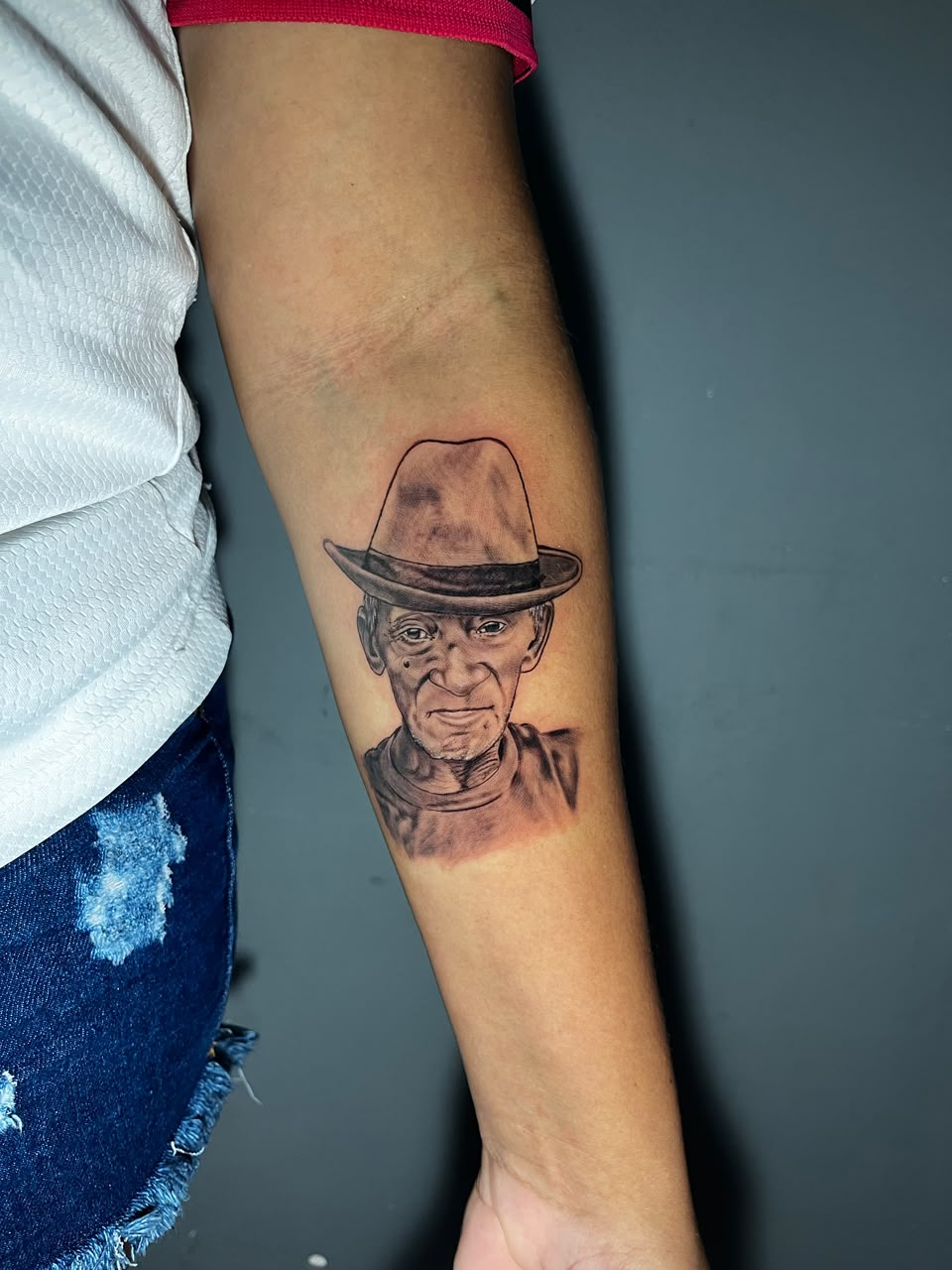 Retrato com Chapéu